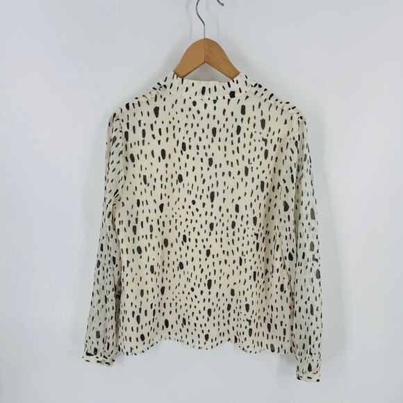 Avec Les Filles Cream Black Dot Ruffle Tie Neck Blouse Size Medium - Picture 2 of 8